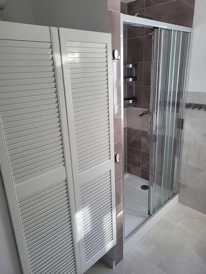 Pobierowo Baltic Apartament Turkusowy Eksteriør billede