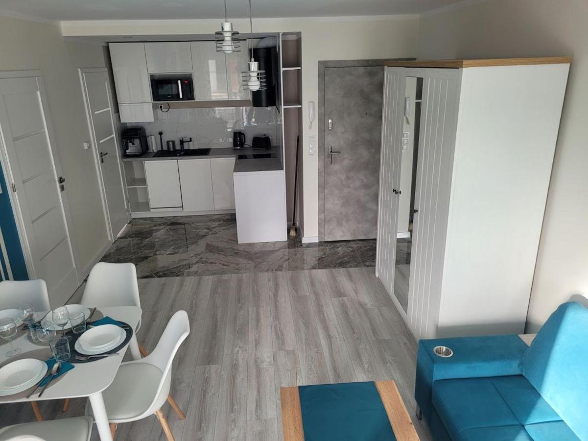 Pobierowo Baltic Apartament Turkusowy Eksteriør billede
