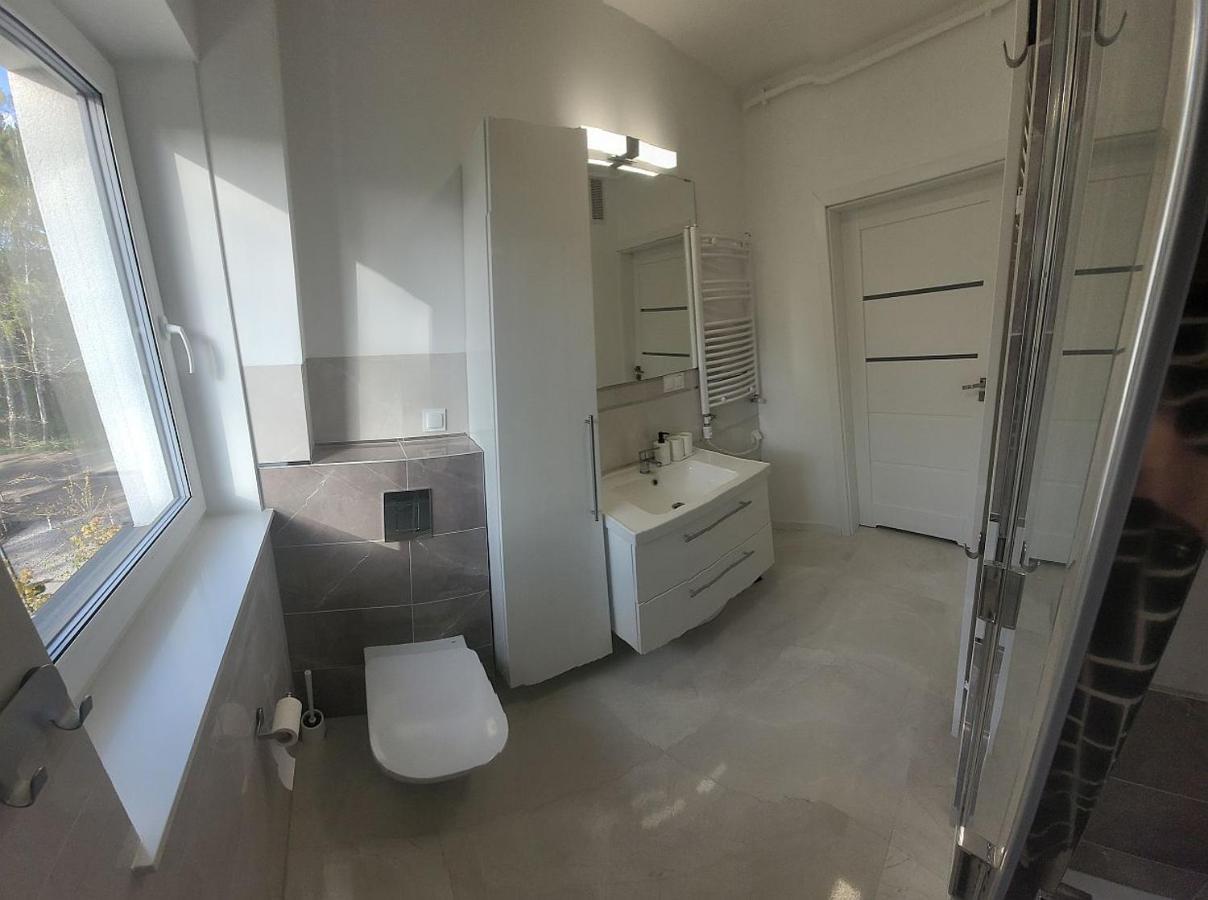 Pobierowo Baltic Apartament Turkusowy Eksteriør billede