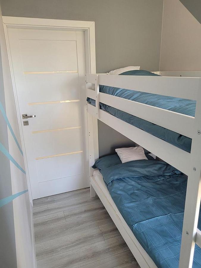 Pobierowo Baltic Apartament Turkusowy Eksteriør billede