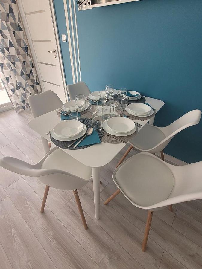 Pobierowo Baltic Apartament Turkusowy Eksteriør billede
